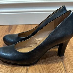 Fugitive by Francesco Rossi Black Leather Pump